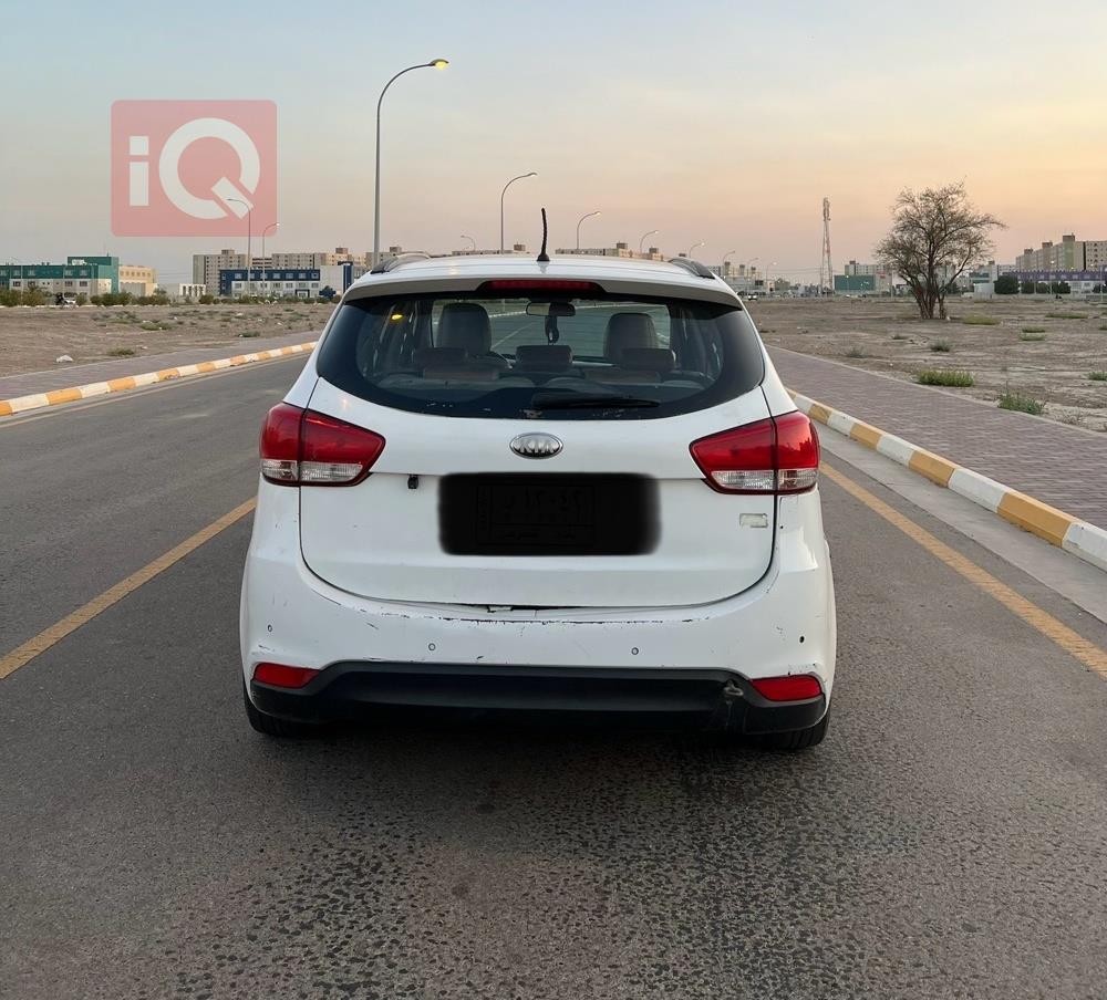 Kia Carens